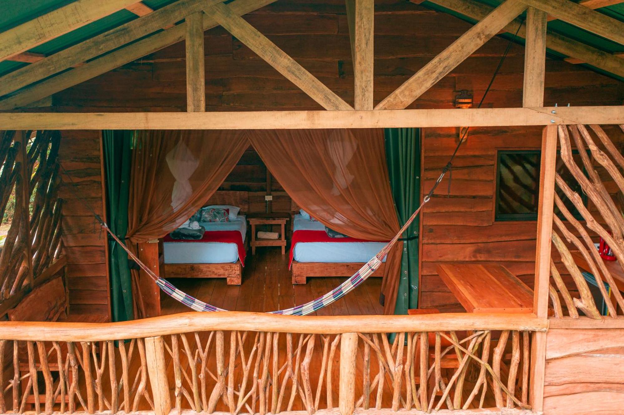 La Tigra Rainforest Lodge La Fortuna Exterior photo