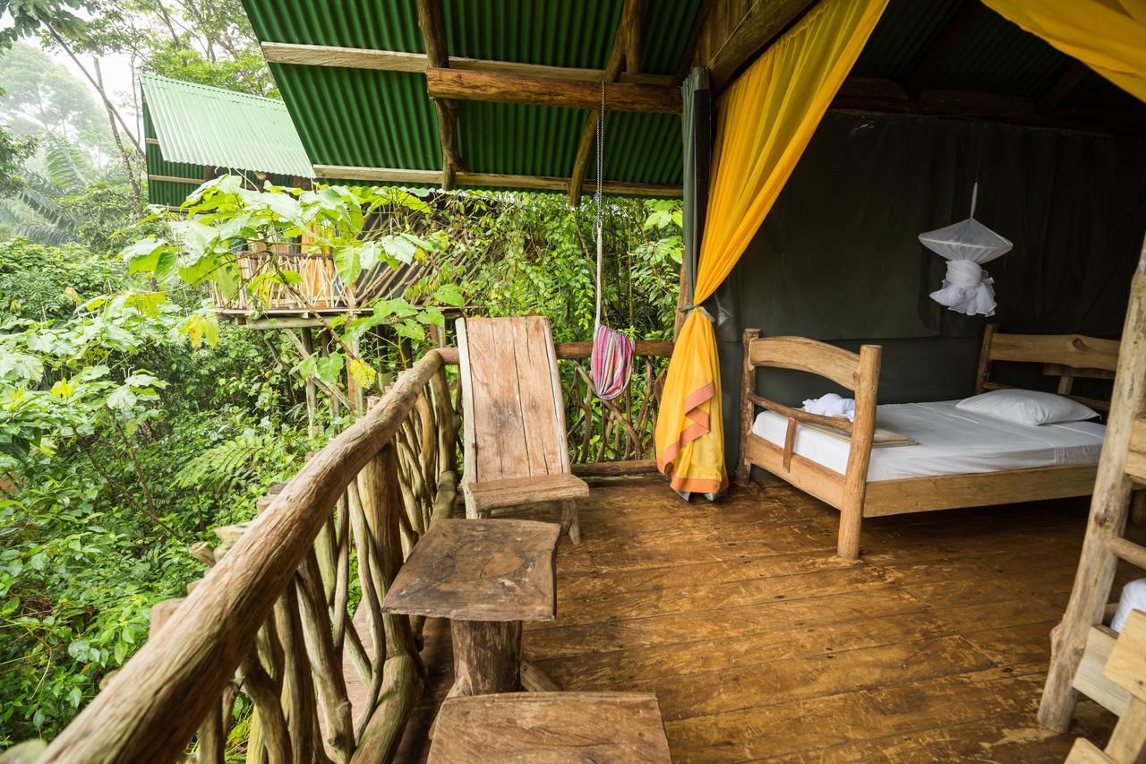 La Tigra Rainforest Lodge La Fortuna Exterior photo